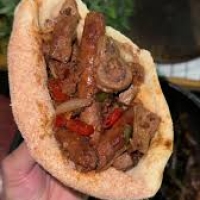 رغيف مشكل أحمر